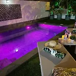 Welcome To Bali A Luxurious Modern Getaway * Los Cristianos (Tenerife)