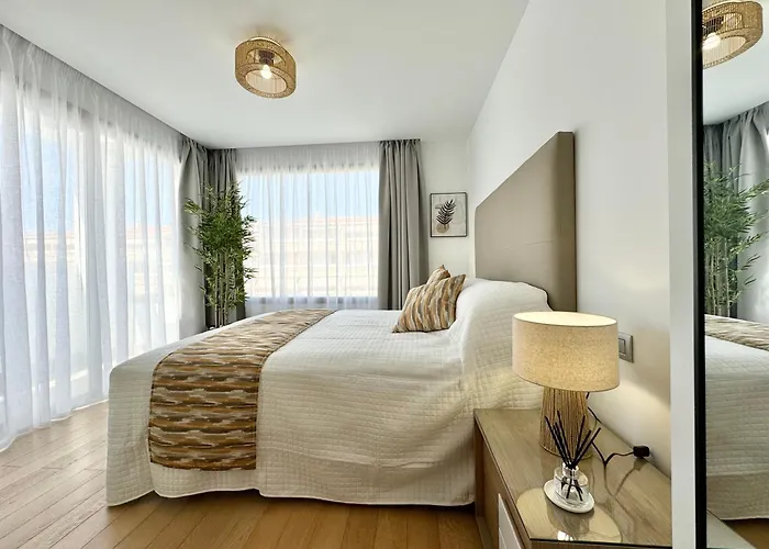 Welcome To Bali A Luxurious Modern Getaway Los Cristianos (Tenerife)
